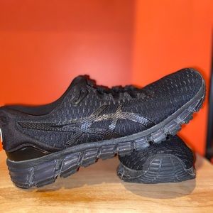 ASICS GEL QUANTUM 360